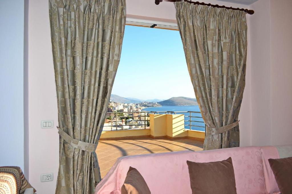 Apartment Elena-1 Sarandë エクステリア 写真